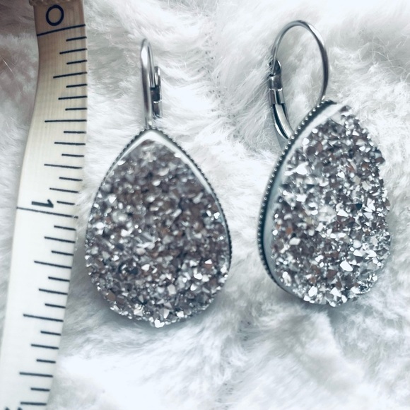 NWT Lot of 2 Fashion Earrings ✨ - Picture 10 of 12